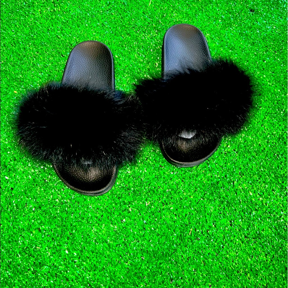Womens fur slides